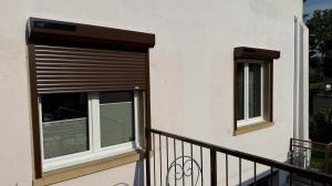 Volet roulant monobloc solaire